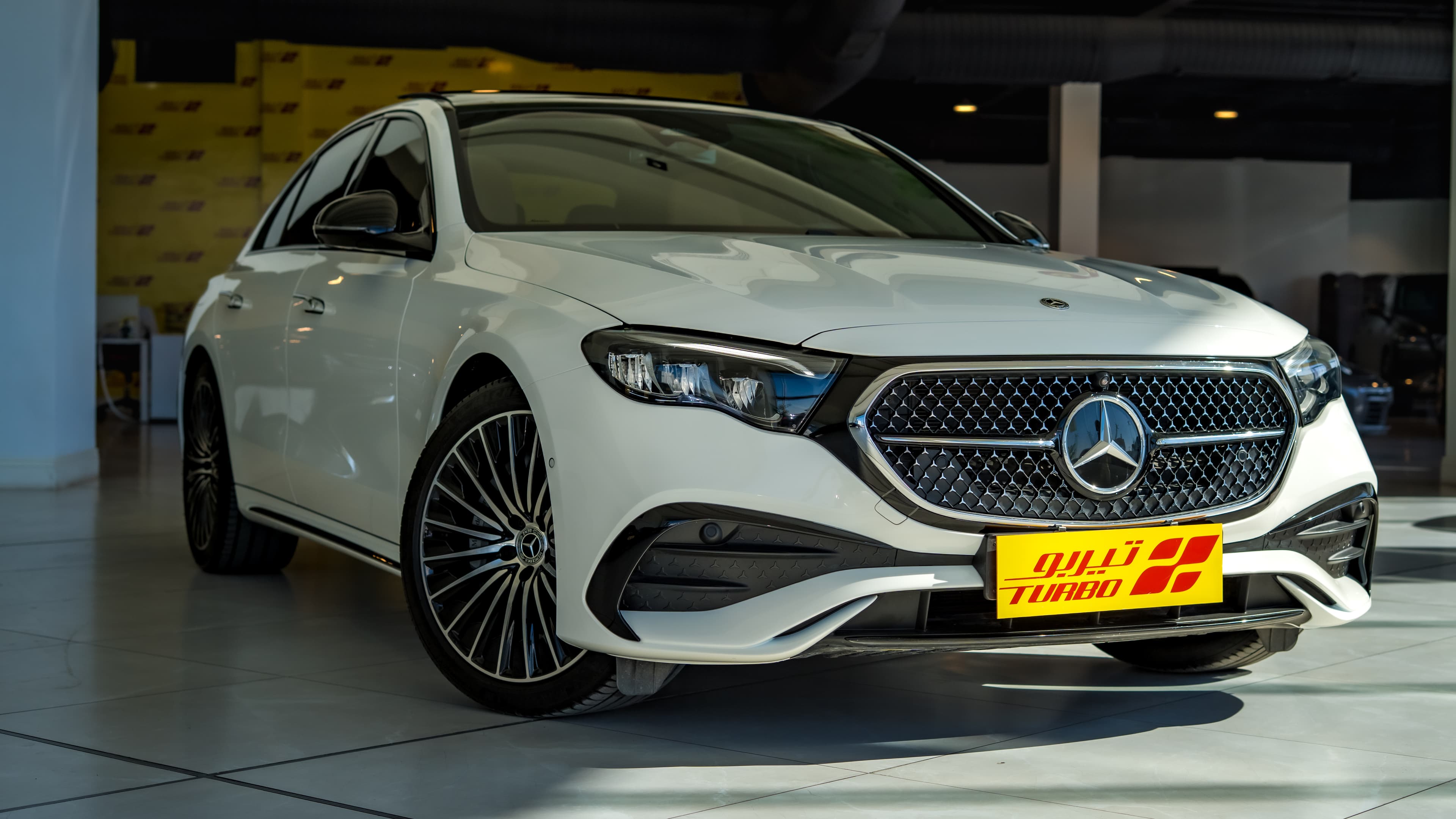 Mercedes E200